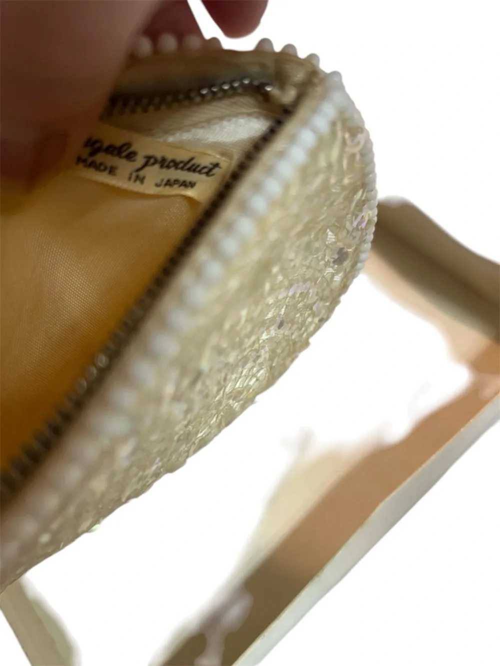 La Regale Iridescent Beaded Evening Clutch in White and Gold